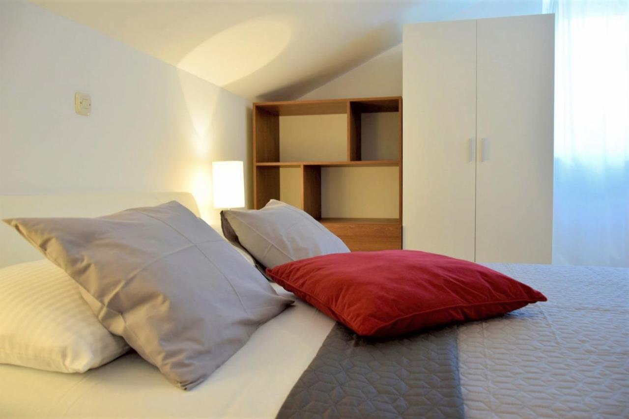Apartments Muntidor Palit Exterior foto
